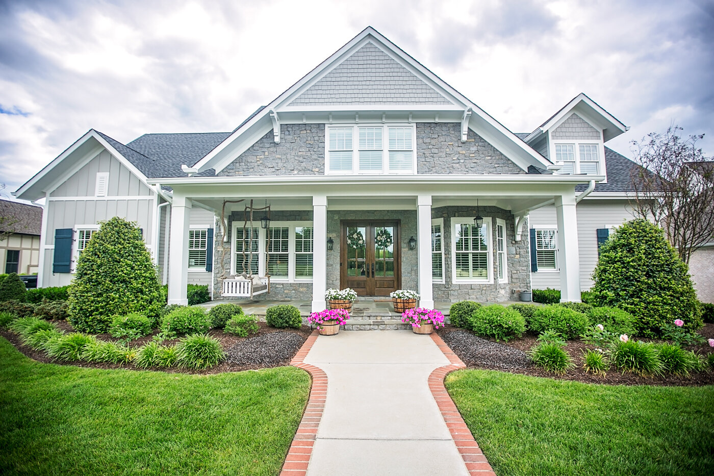 Residential exterior painting in Metro Detroit